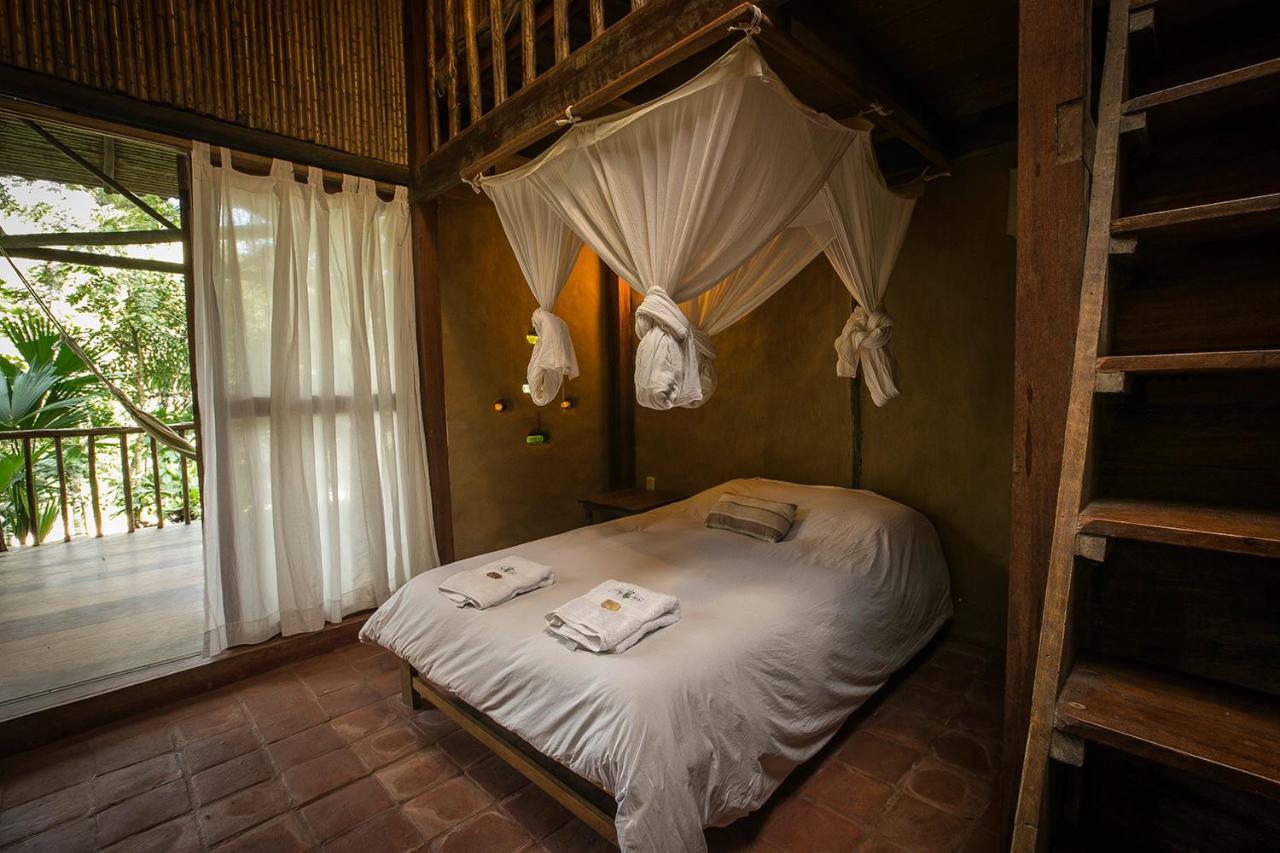 Chirapa Manta Amazon Lodge Lamas Екстериор снимка